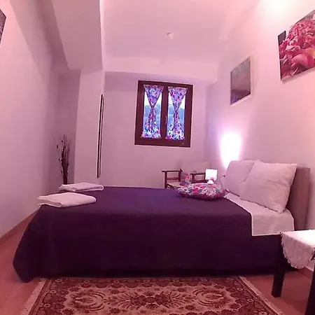 Apartament εν αγρια Agria